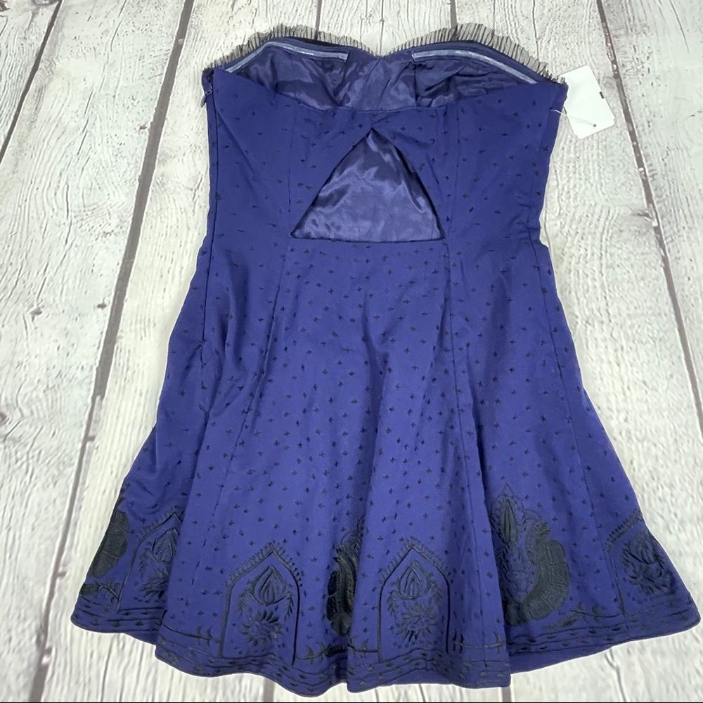 FREE PEOPLE women's limited edition Very Merry strapless mini dress NWOT, size 4 - Picture 10 of 15